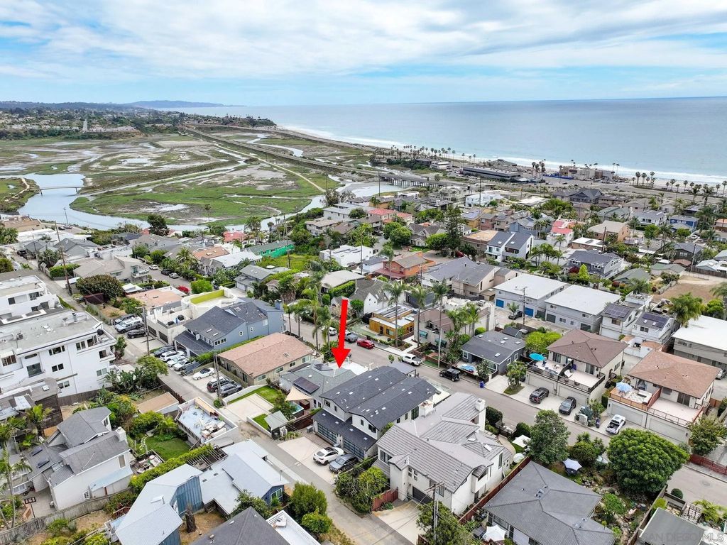 Photo of 2449 Manchester Ave, Cardiff By The Sea, CA 92007 (MLS # 260009270)