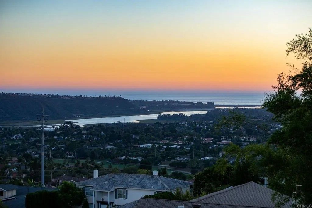 Photo of 6817 Vianda Ct Court, Carlsbad, CA 92009 (MLS # NDP2508519)