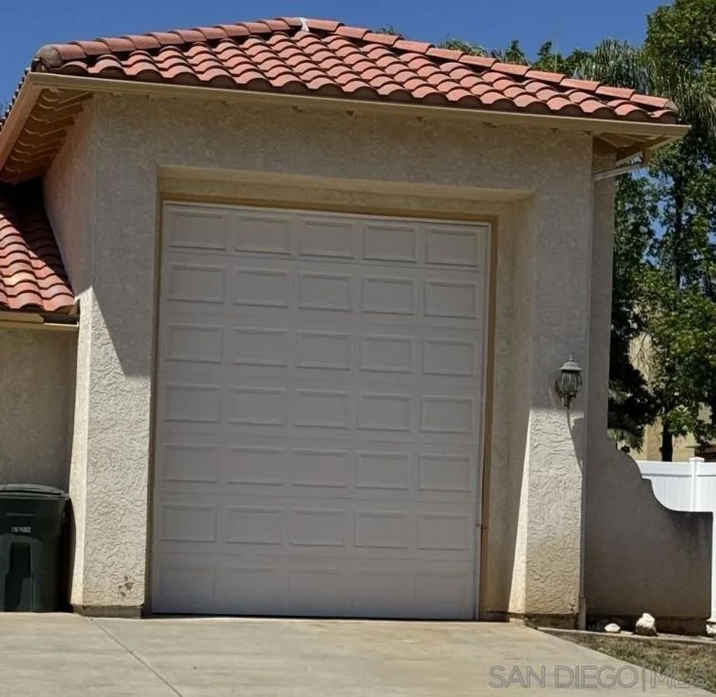 Photo of 2858 Manzanita View Rd, Alpine, CA 91901 (MLS # 260010926)