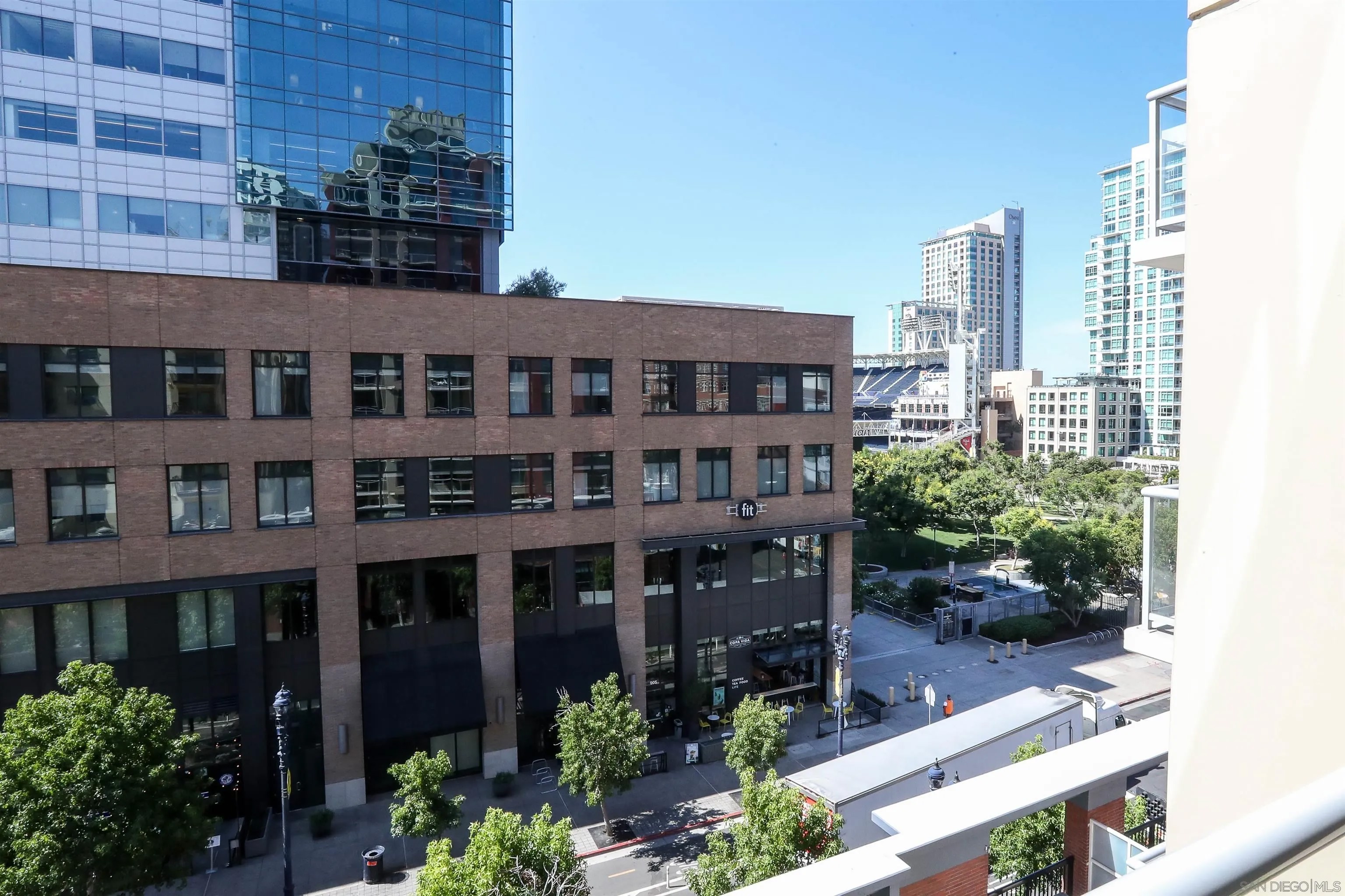 427 9th Avenue 501