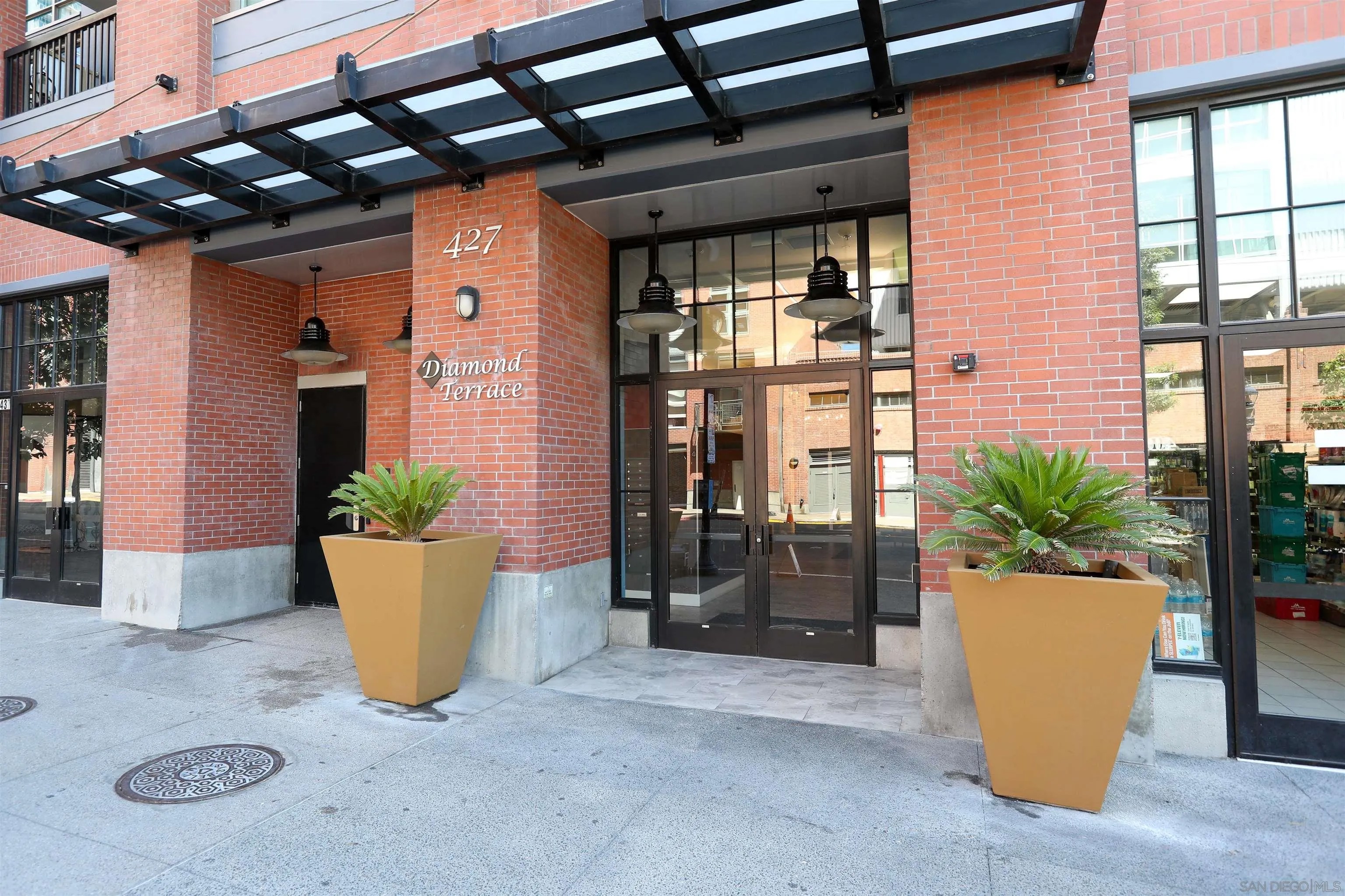 427 9th Avenue 501