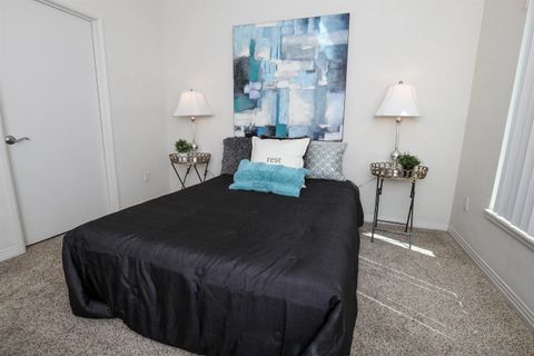 Tiny photo for 427 9th Avenue #501, San Diego, CA 92101 (MLS # 250033956)