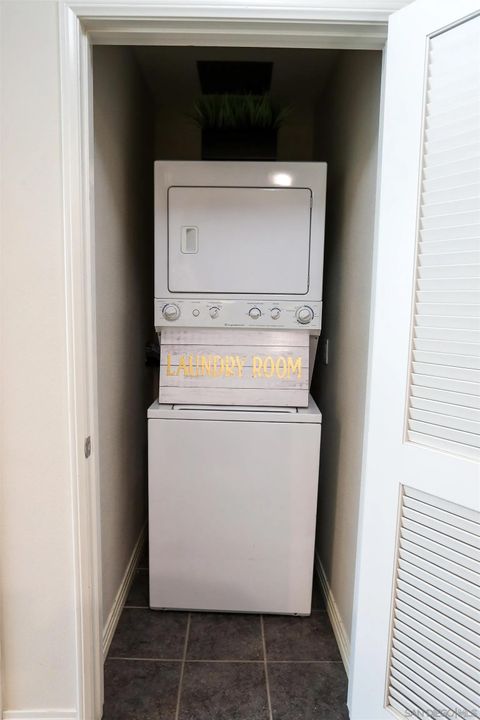 Tiny photo for 427 9th Avenue #501, San Diego, CA 92101 (MLS # 250033956)
