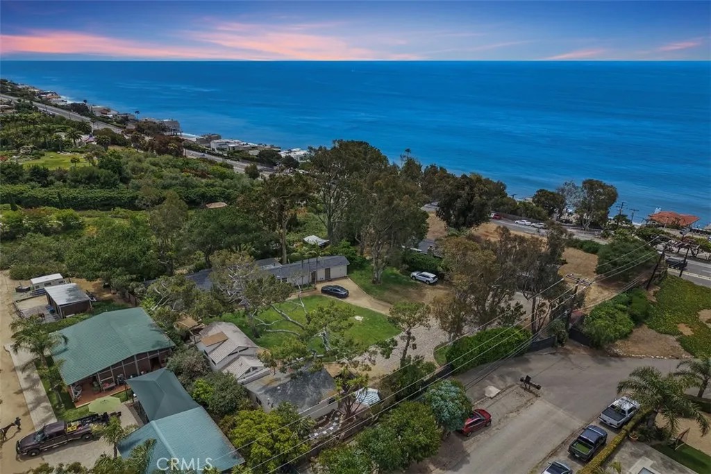27353 Pacific Coast Highway