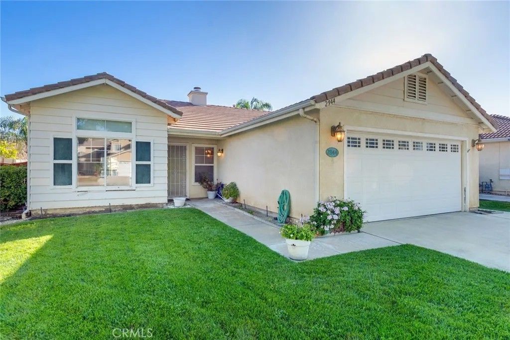 Photo of 2944 Hampton Avenue, Hemet, CA 92545 (MLS # OC26099132)