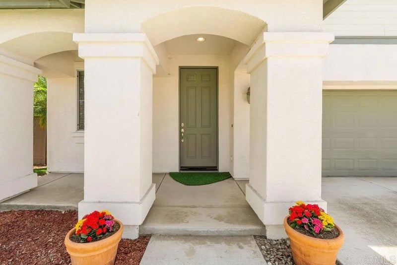 1043 Greenway Road