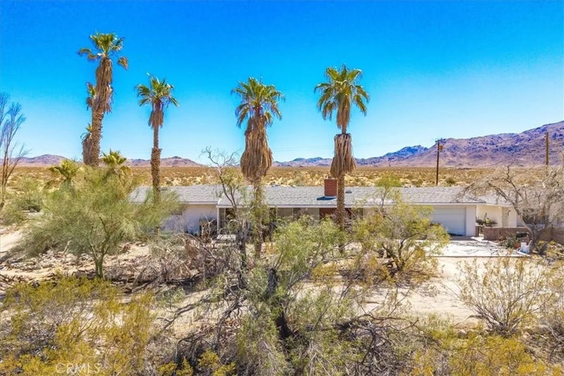 74704 Starview Lane