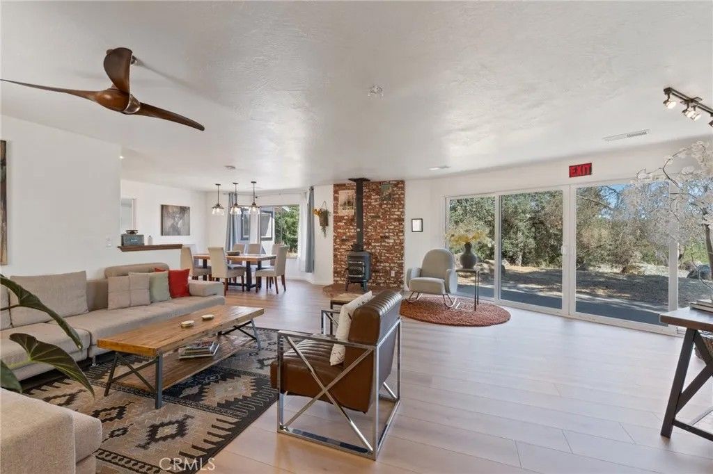 Photo of 4577 Totokon Rd, Mariposa, CA 95338 (MLS # FR26014665)