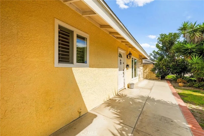 20401 Somerville Lane