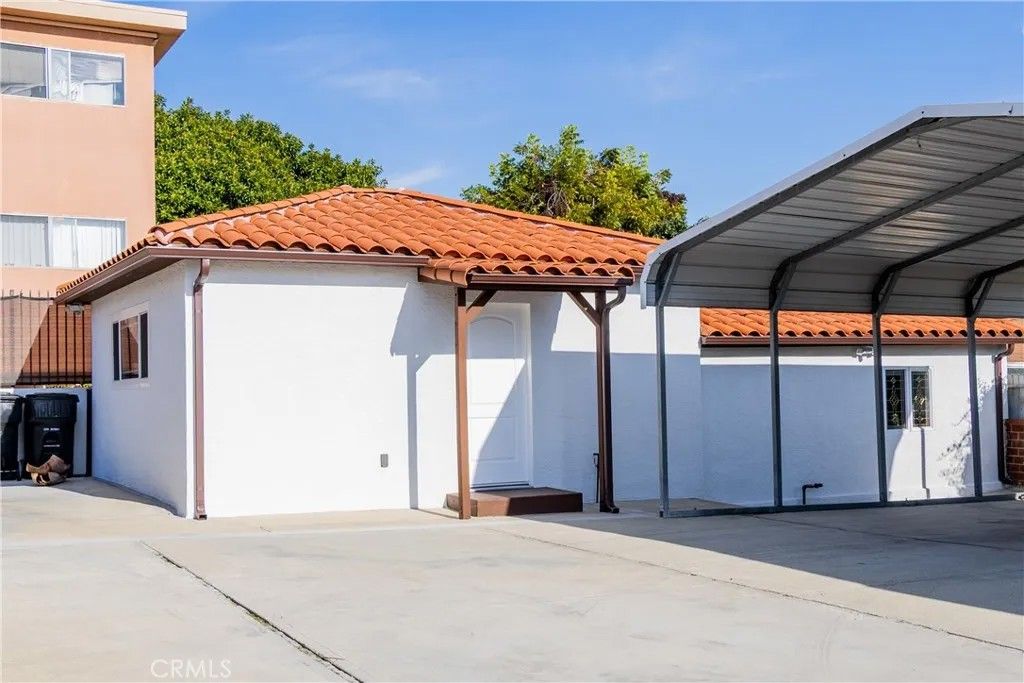 Photo of 536 Short St #C, Inglewood, CA 90302 (MLS # CV25271209)