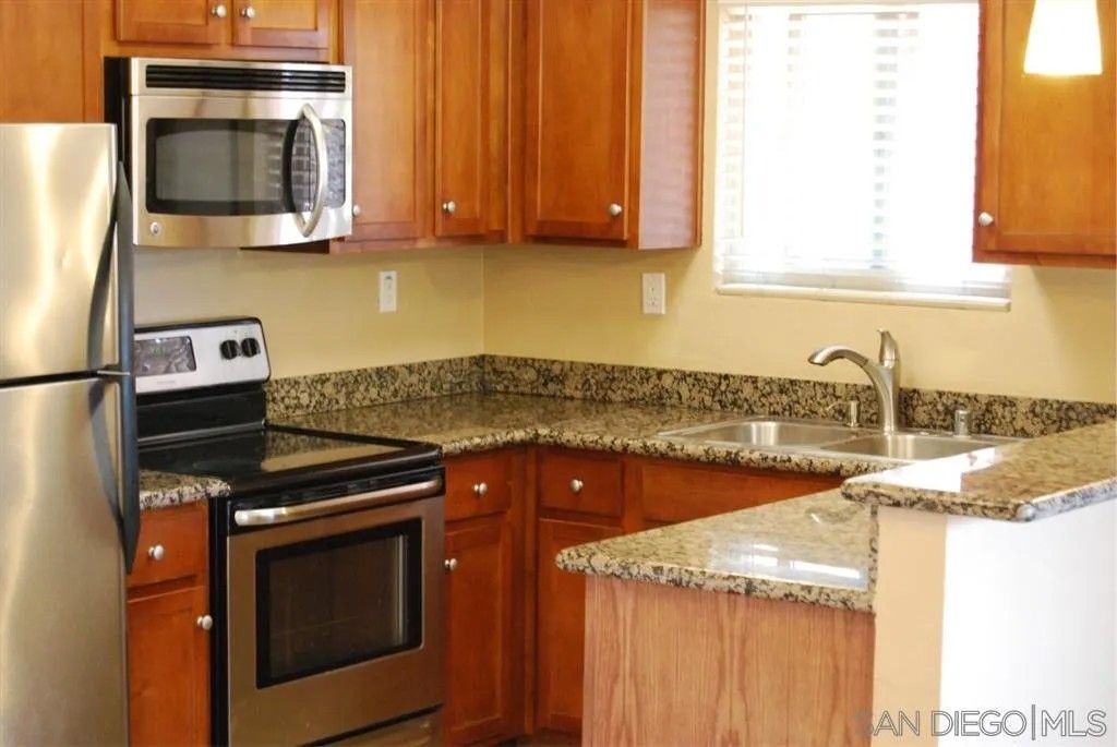 Photo of 207 Westlake Dr #3, San Marcos, CA 92069 (MLS # 260010856)