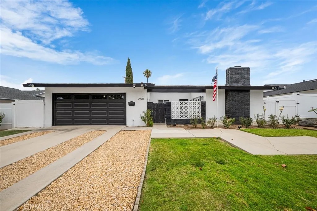 2920 Birch Place