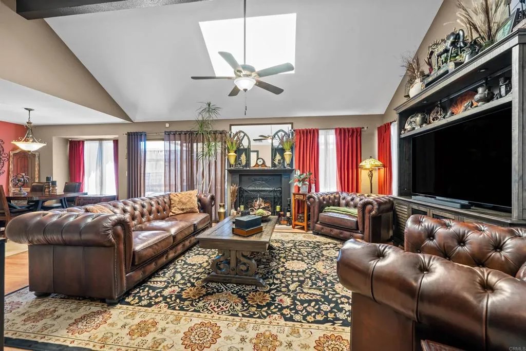 868 Venice Glen