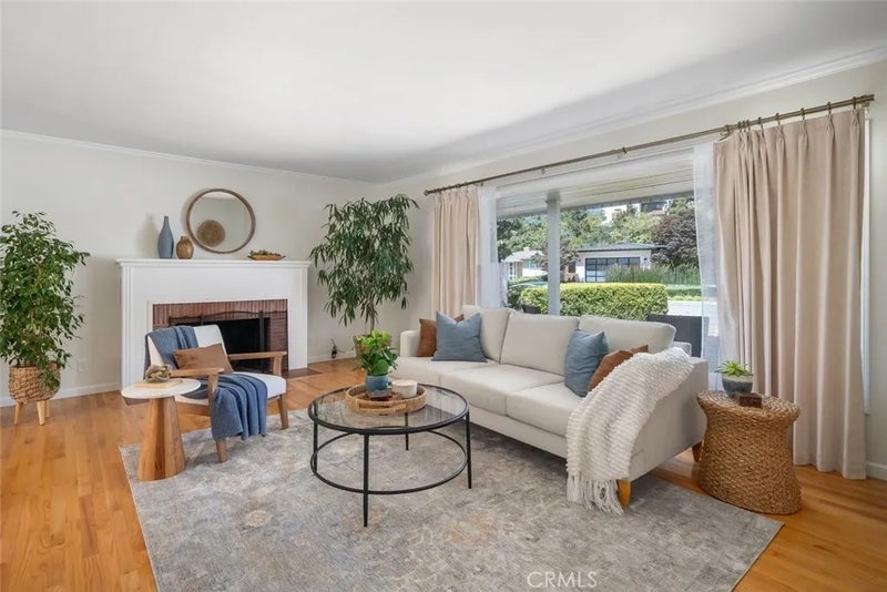 1879 San Luis Drive
