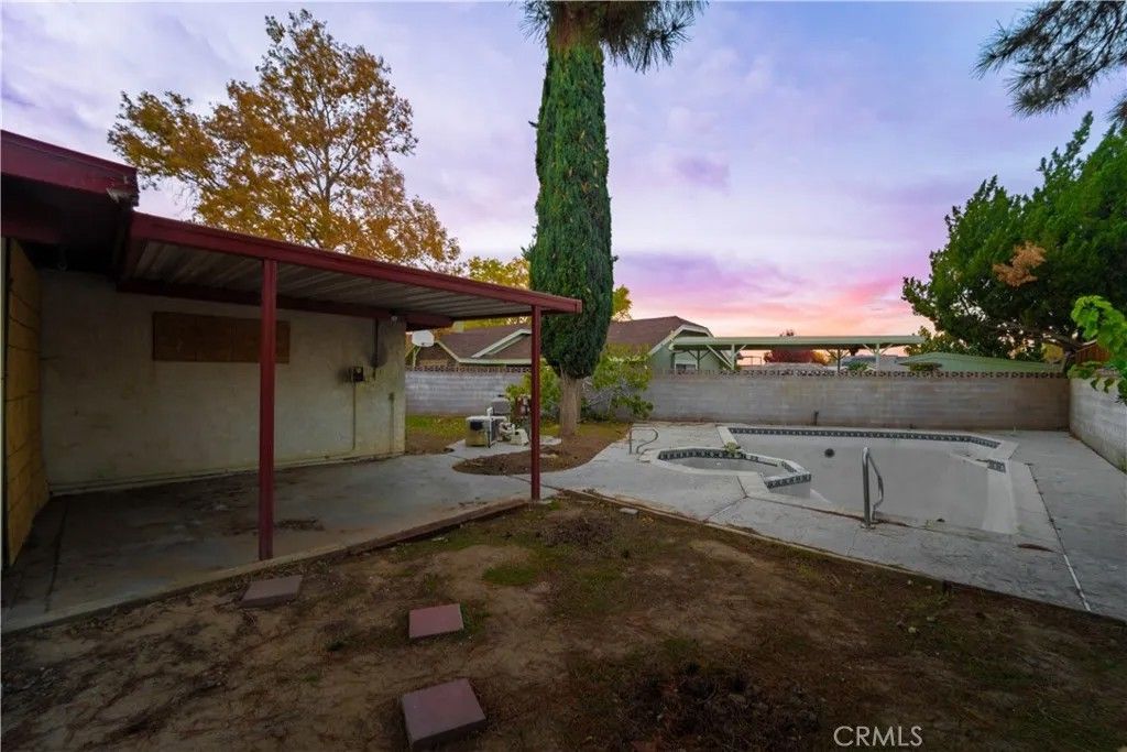 Photo of 42944 Beau Ville Court, Lancaster, CA 93536 (MLS # SR25280074)
