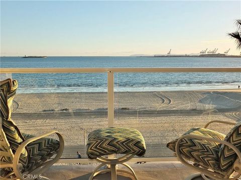 Photo of 1700 Bluff Place #1, Long Beach, CA 90802 (MLS # PW26001723)