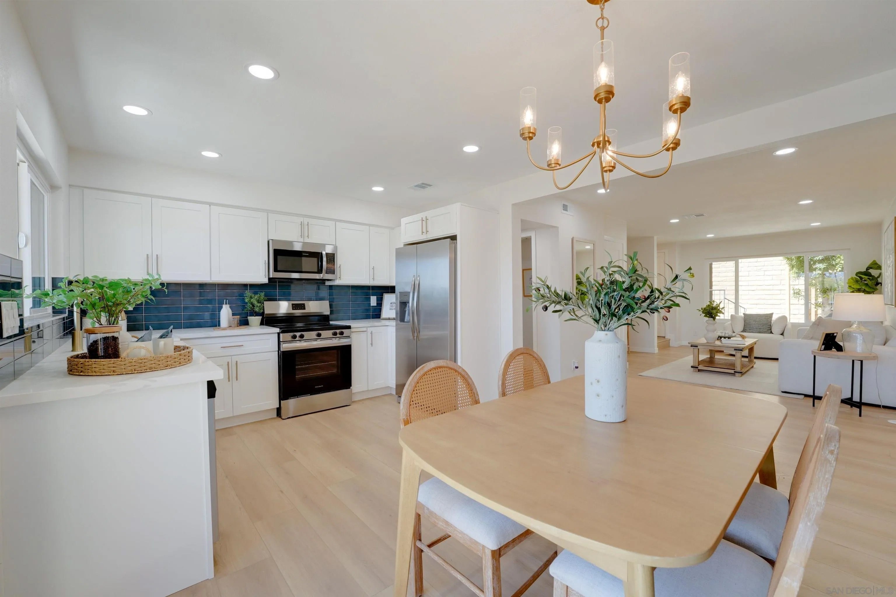 831 E 3rd Avenue #5
