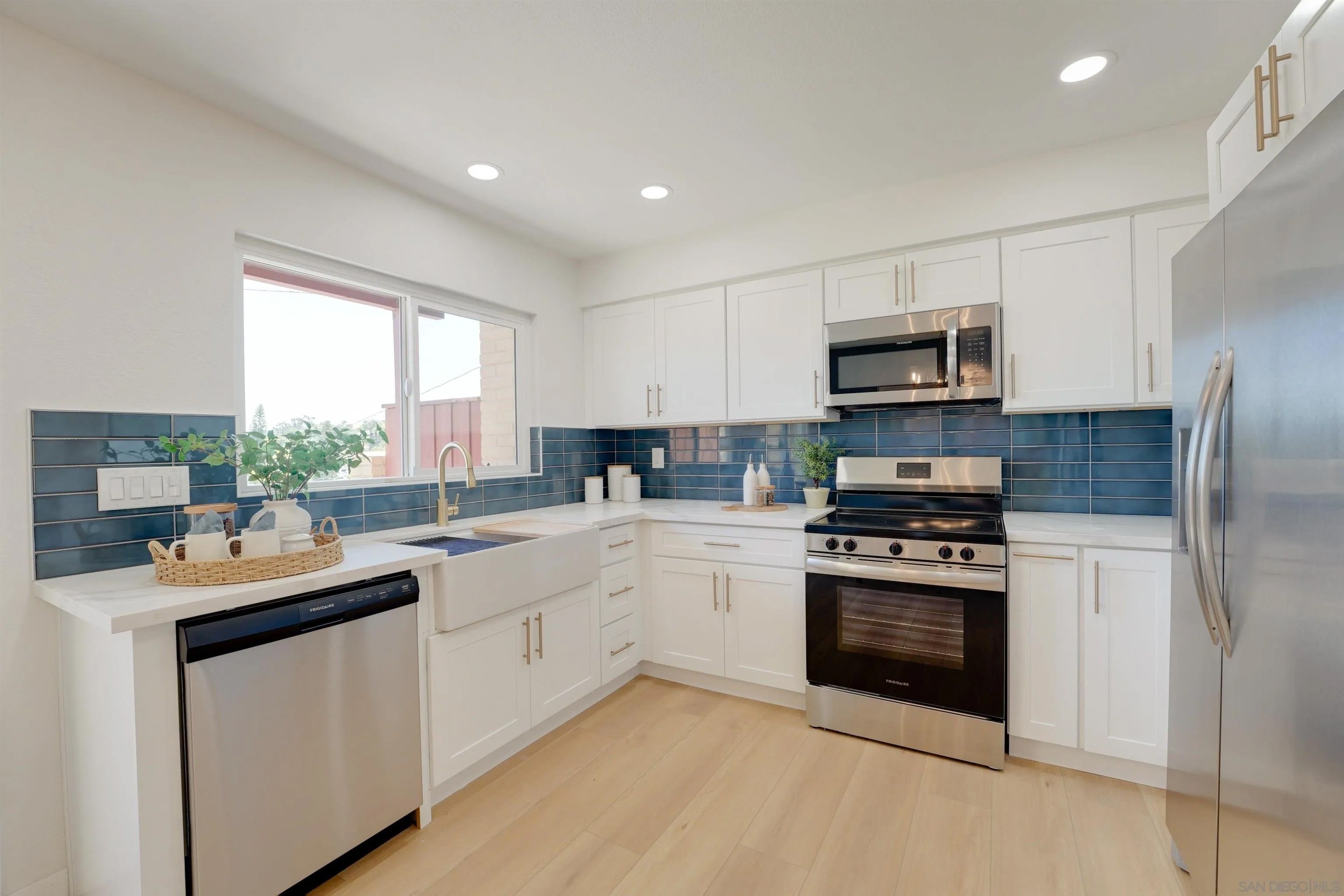 831 E 3rd Avenue #5