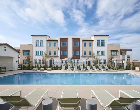 Tiny photo for 8473 Snapdragon Lane, Chino, CA 91708 (MLS # OC25251569)