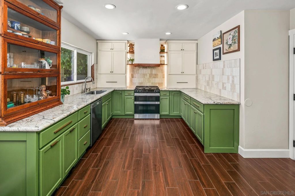 Photo of 1839 Avocado, El Cajon, CA 92020 (MLS # 260008990)