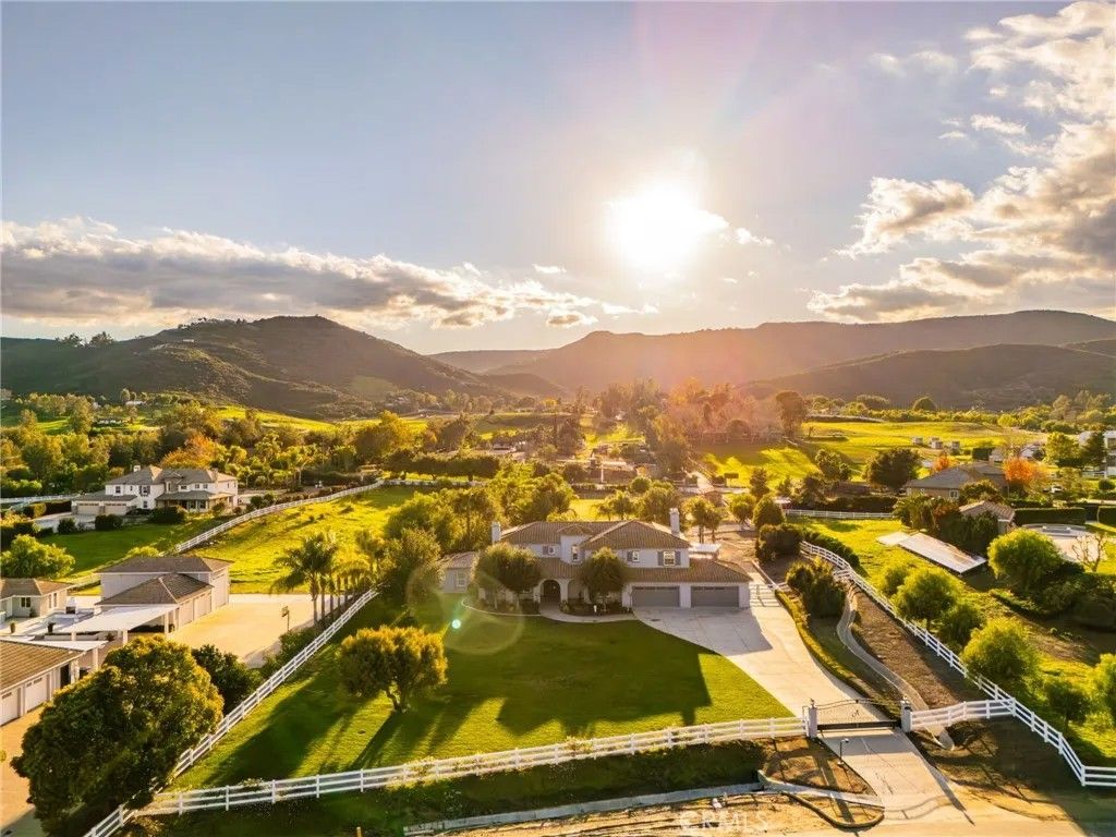 Photo of 25701 Bay Meadows, Murrieta, CA 92562 (MLS # SW26003685)