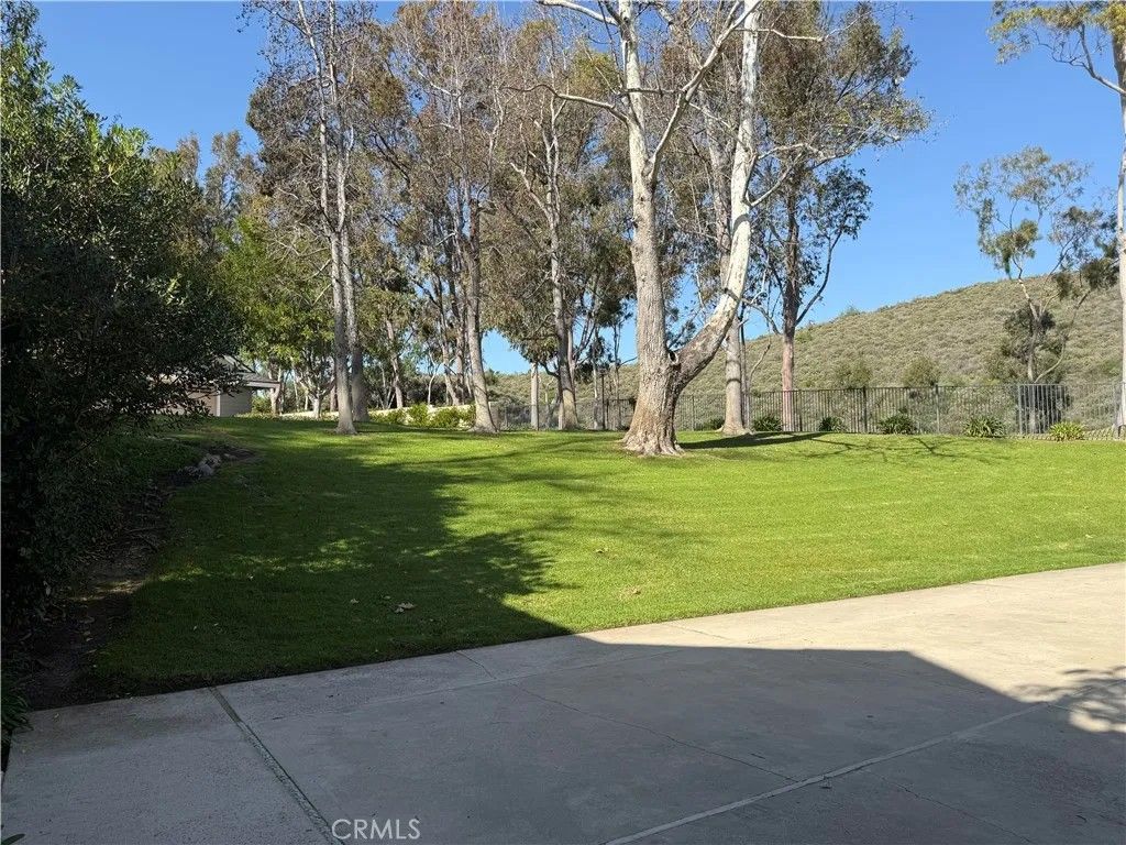 Photo of 8 Highland View #3, Irvine, CA 92603 (MLS # OC26015096)