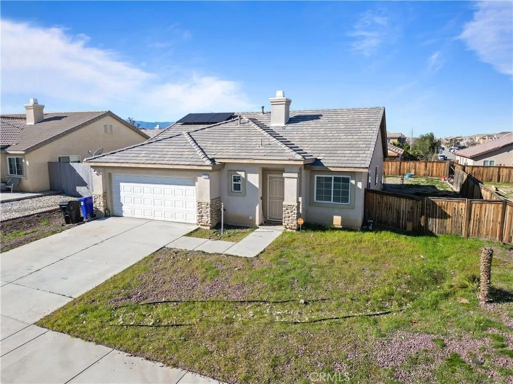 Photo of 13772 Brynwood St, Victorville, CA 92392 (MLS # CV26008397)