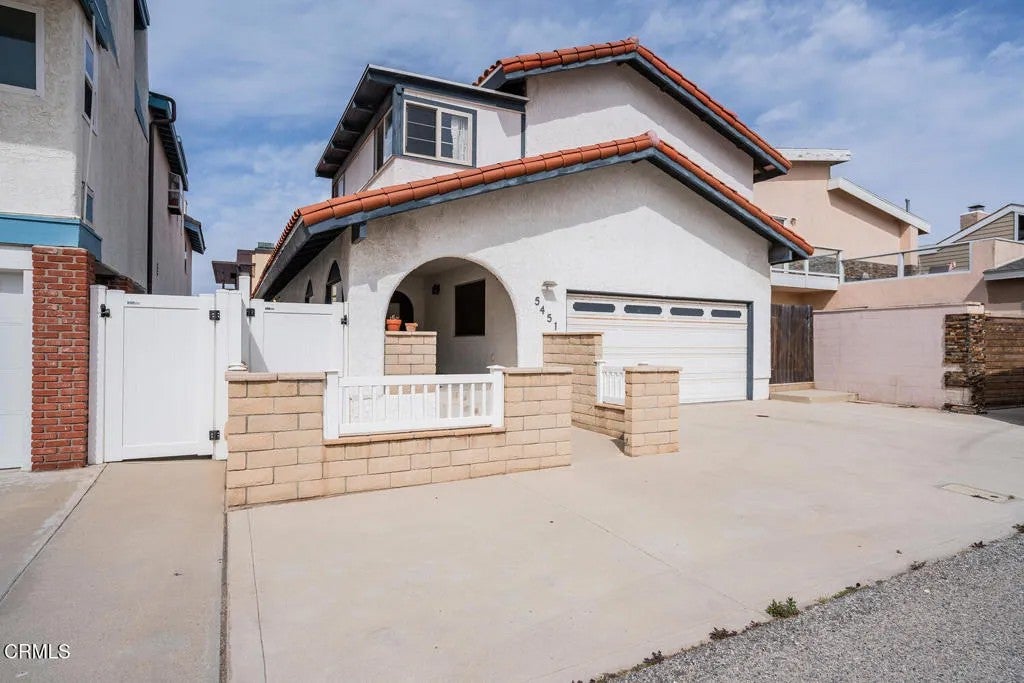 Photo of 5451 Reef Way, Oxnard, CA 93035 (MLS # V1-35651)