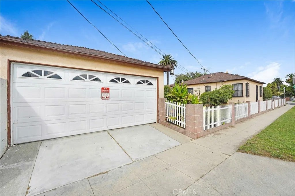 358 E 104th