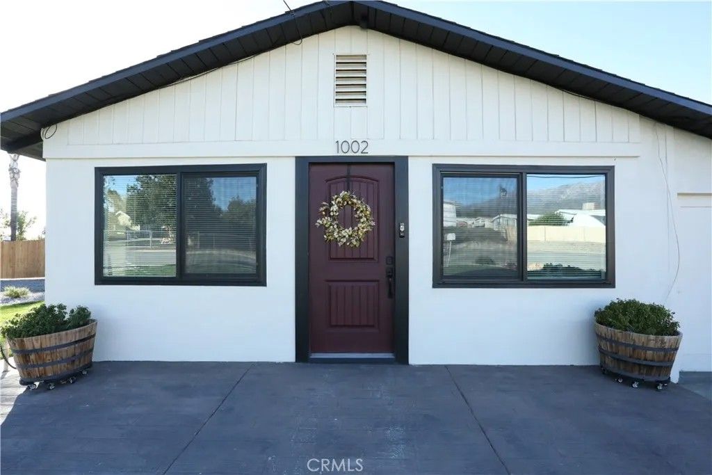 Photo of 1002 California St, Calimesa, CA 92320 (MLS # IG26095905)
