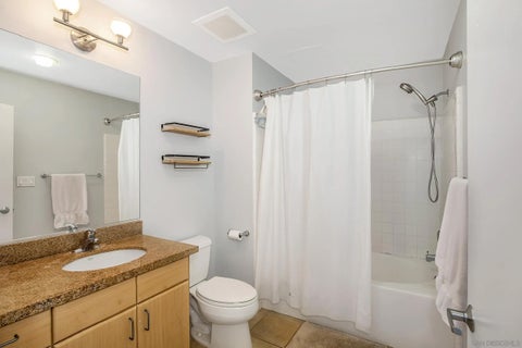 Tiny photo for 445 Island Ave #706, San Diego, CA 92101 (MLS # 260017048)