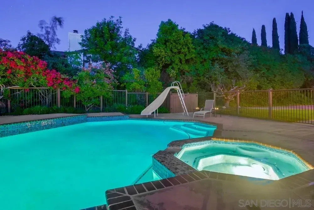 Poway, California 92064, United States, 5 Bedrooms Bedrooms, ,5 BathroomsBathrooms,Residential,Active,134200