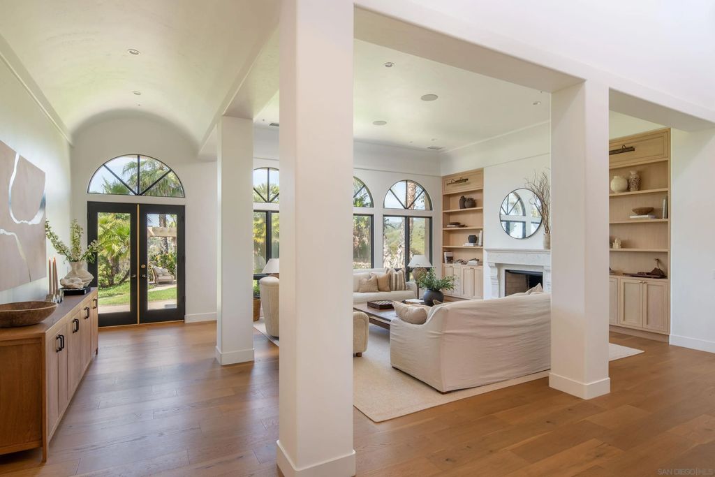 Photo of 18044 Loma Alegre, Rancho Santa Fe, CA 92067 (MLS # 260006628)