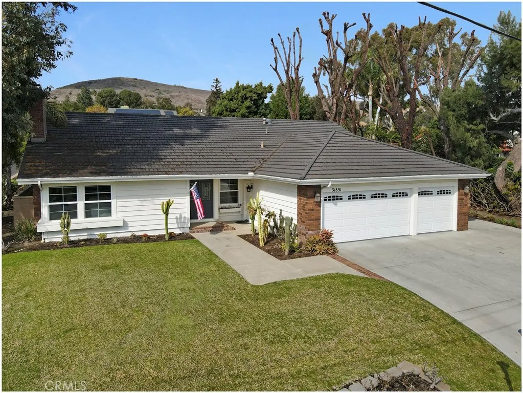 31891 Paseo Alto Plano