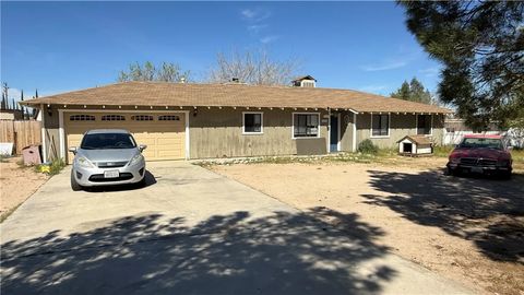 Photo of 9230 Choiceana Ave, Hesperia, CA 92345 (MLS # IV26059809)