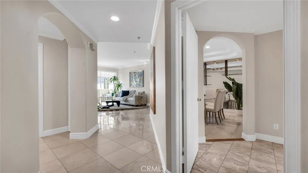 Photo of 7218 Hillside Avenue #202, Los Angeles, CA 90046 (MLS # SB26029953)