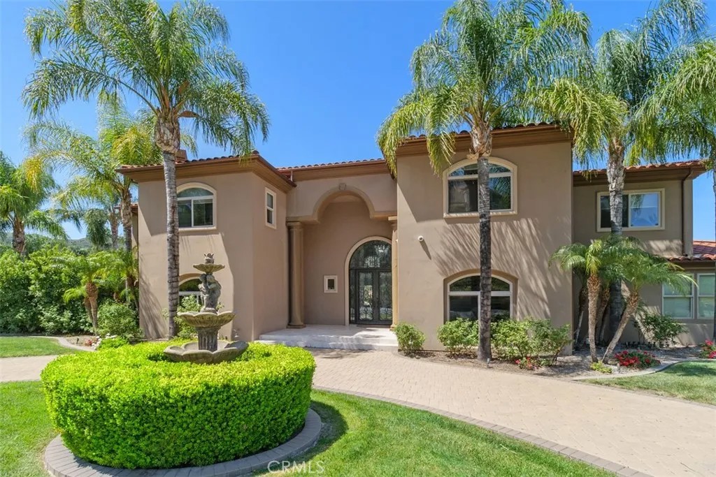 22520 Bear Creek Drive South