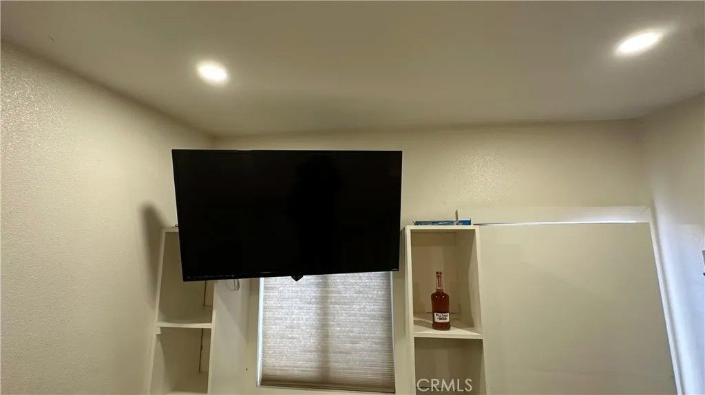 Photo of 4628 W Simmons Ave, Orange, CA 92868 (MLS # IN25273041)