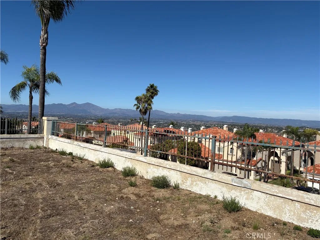 22 Coronado Pointe