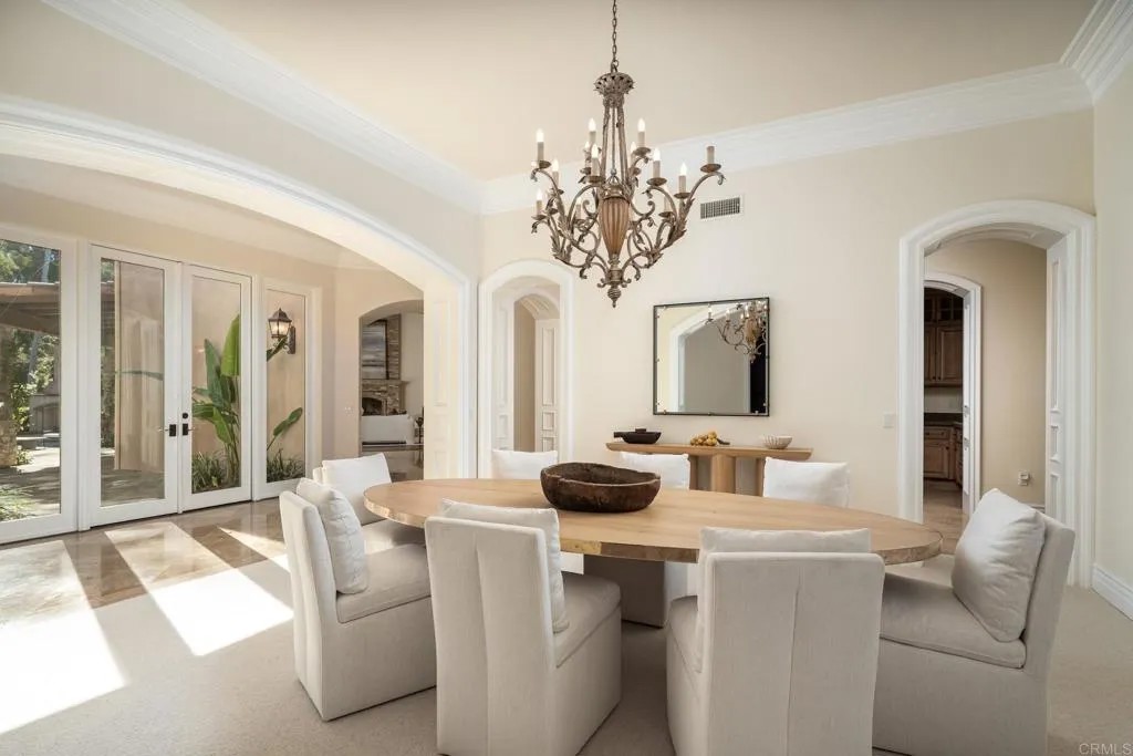 6627 Calle Ponte Bella