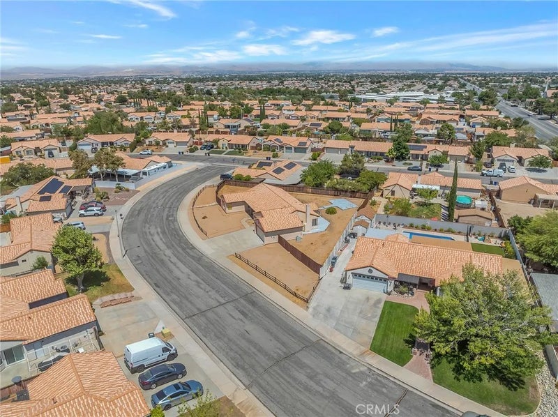 12951 Lantern Lane