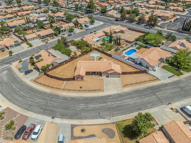 12951 Lantern Lane