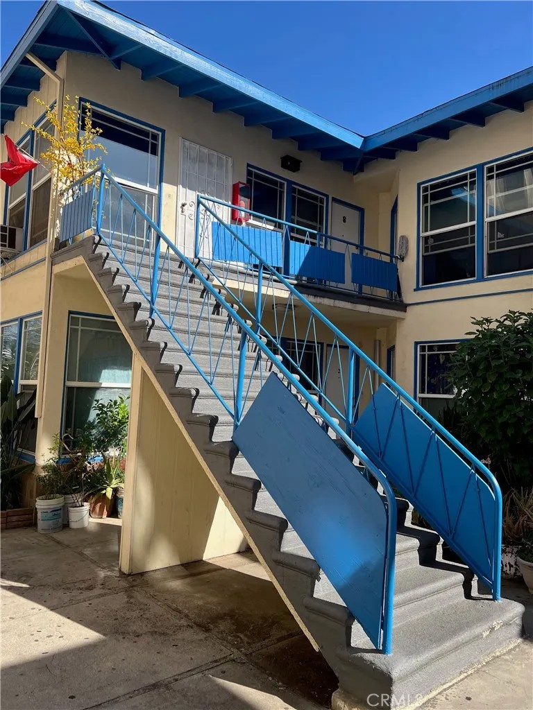 517 Loma