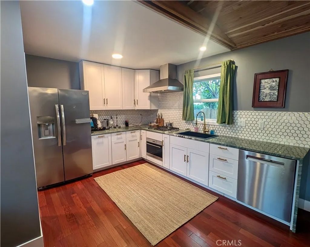 Photo of 6533 Crawford St, San Diego, CA 92120 (MLS # SW25269900)