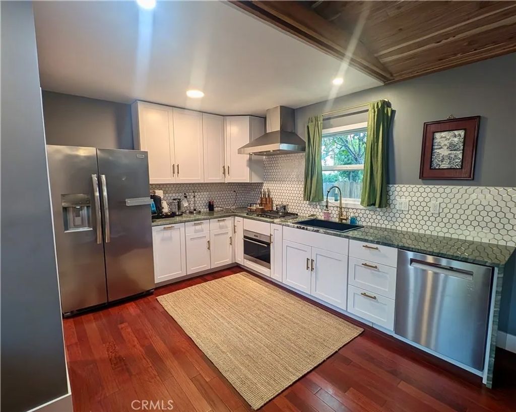 Photo of 6533 Crawford St, San Diego, CA 92120 (MLS # SW25269900)