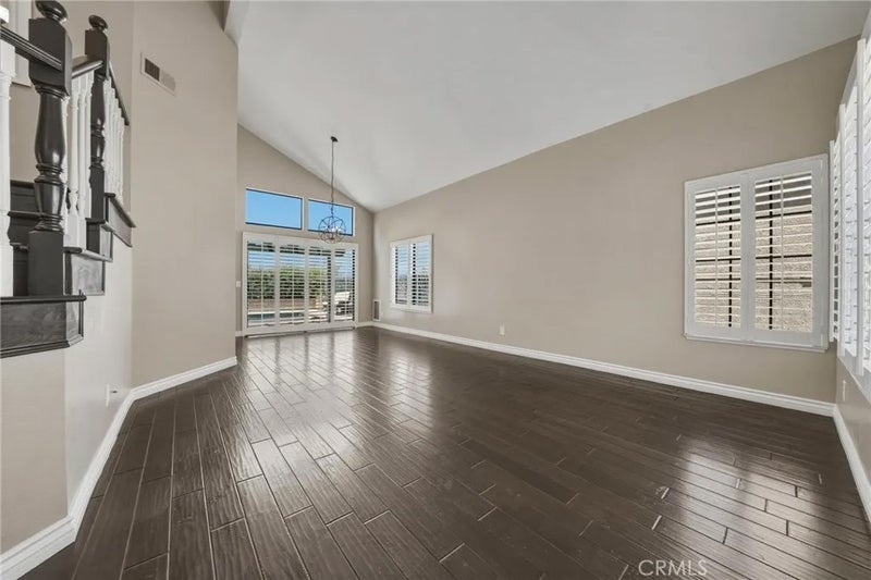 28707 Greenwood