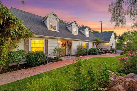 Photo of 3945 Pala Mesa Dr, Fallbrook, CA 92028 (MLS # SW25223426)