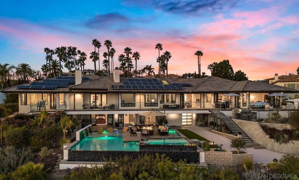 Photo of 7173 Obelisco Cir, Carlsbad, CA 92009 (MLS # 2600229)