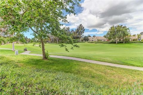 Photo of 189 Encantado, Rancho Santa Margarita, CA 92688 (MLS # OC26090580)