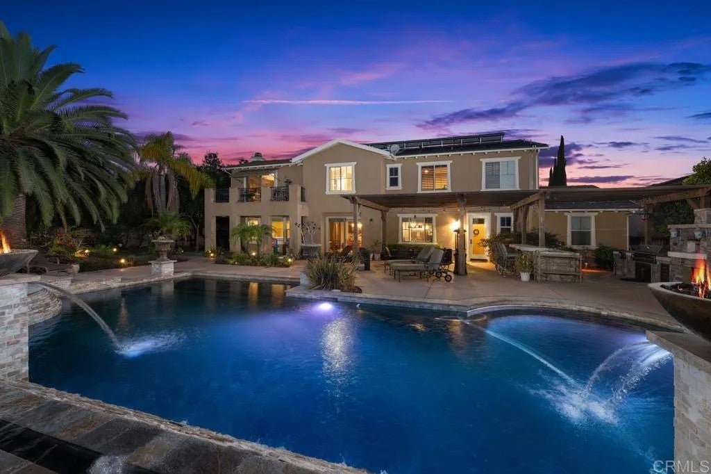 11557 Carowind Ln